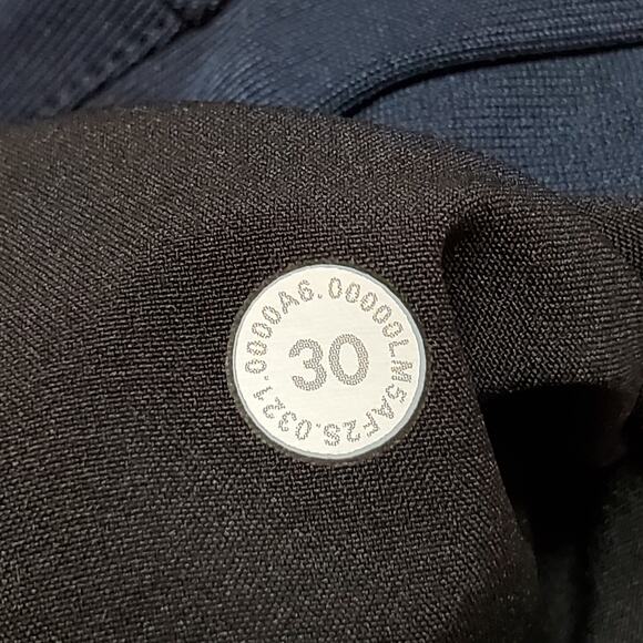 Lululemon Men's Size 30X27 Commission Pant Slim Warpstreme True Navy - Picture 7 of 8